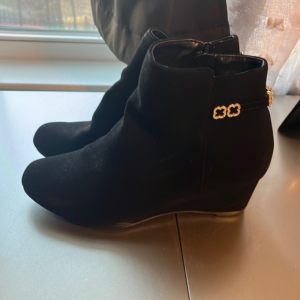 Ladies Dressy Black Booties